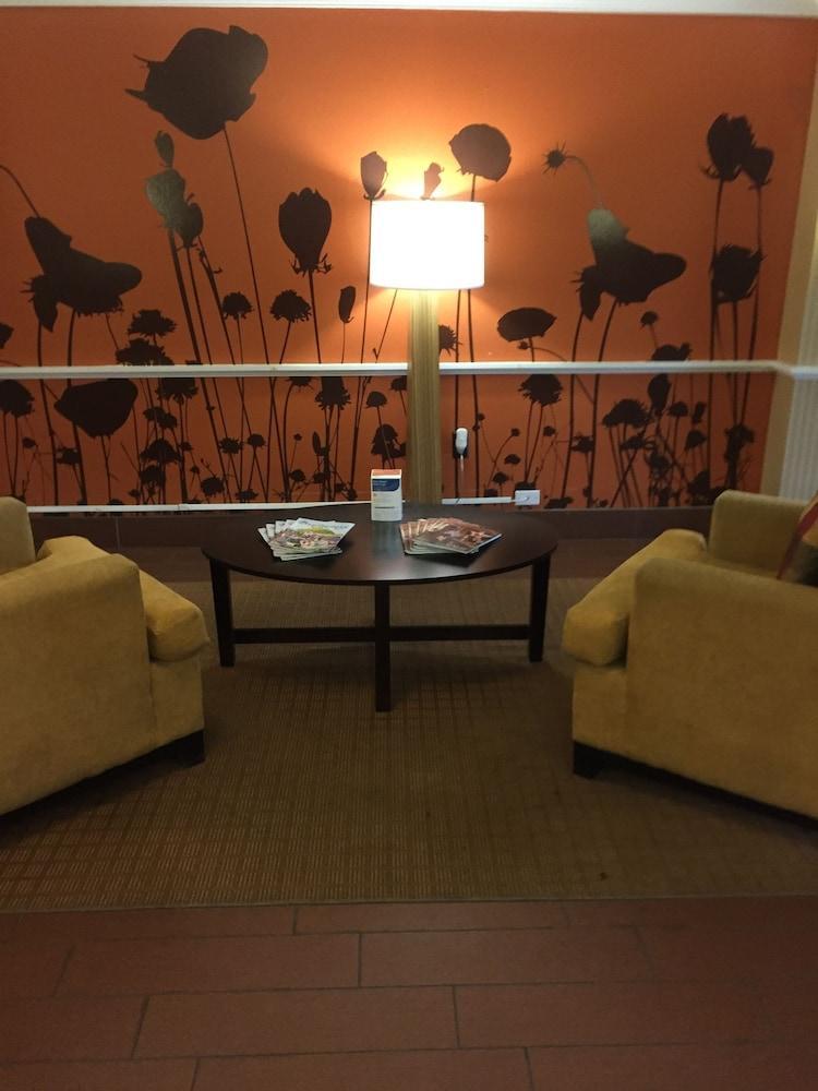 מונטגומרי Sleep Inn & Suites East Chase מראה חיצוני תמונה