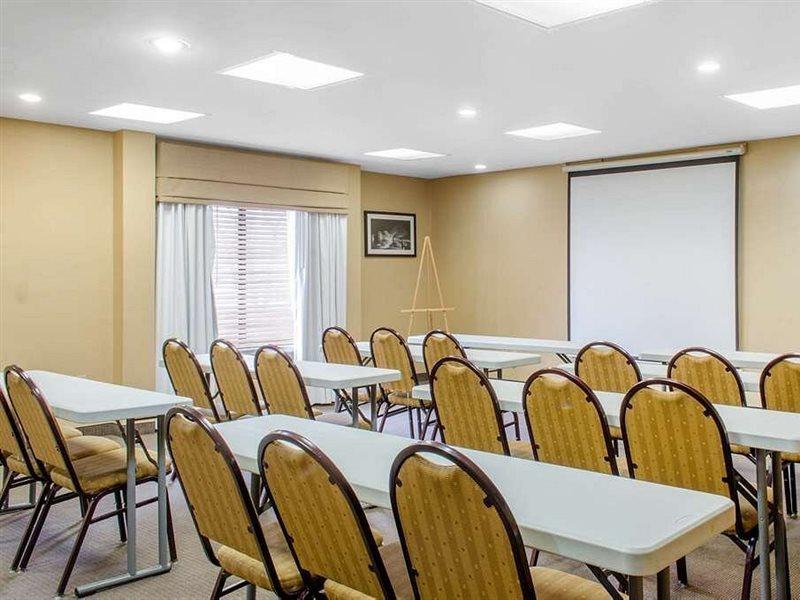 מונטגומרי Sleep Inn & Suites East Chase מראה חיצוני תמונה