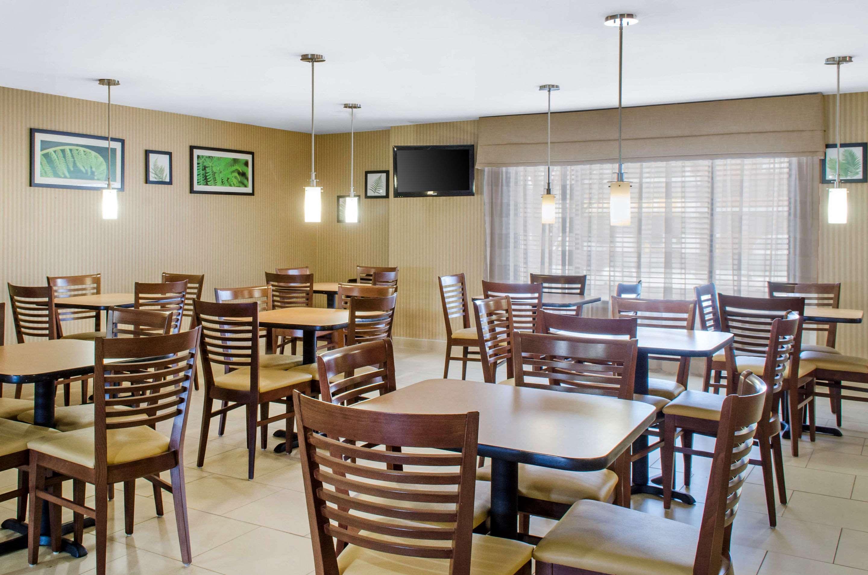 מונטגומרי Sleep Inn & Suites East Chase מראה חיצוני תמונה